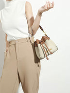 Estelle Bucket