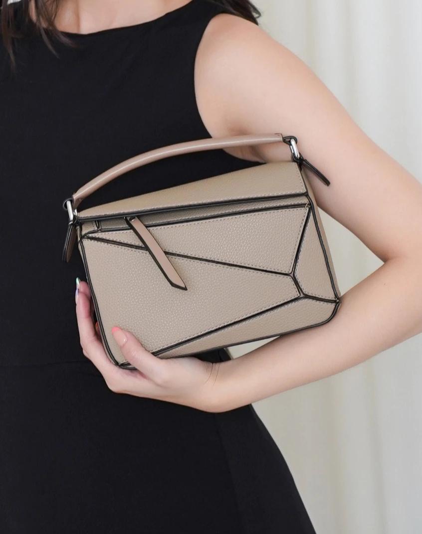 Estelle Cross Beige